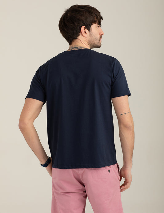 T-shirt girocollo con taschino e grafica - back - 002