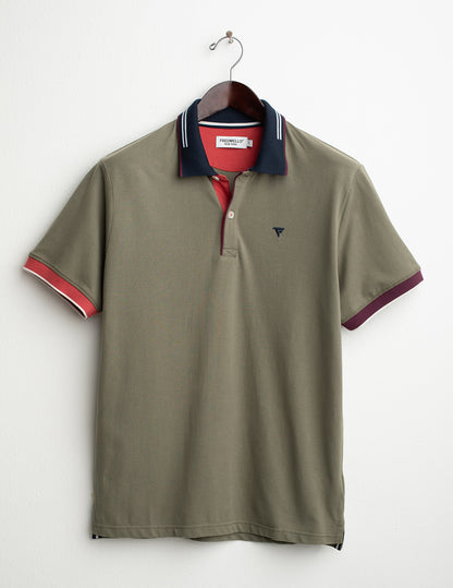 Polo a manica corta color block