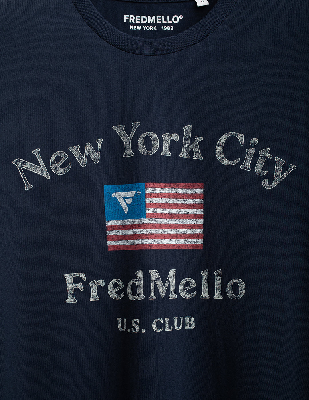 T-shirt girocollo con stampa effetto used uomo blue fm26s22tg cc-a0601 T-shirt girocollo con stampa effetto used