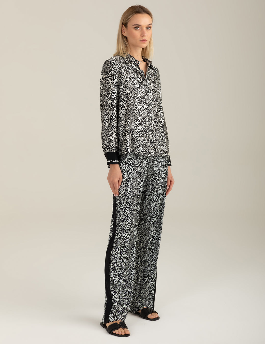 Pantalone in raso stampato donna black fw26s30pt cc-a0951 Pantalone in raso stampato