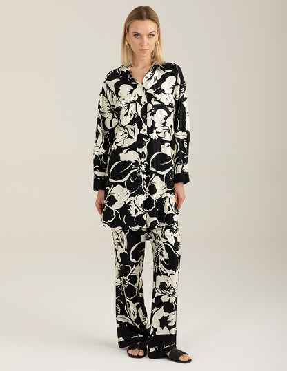 Pantalone in raso stampato