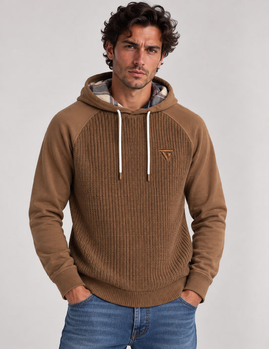 FELPA CON CAPPUCCIO IN MAGLIA E DETTAGLI A CONTRASTO uomo camel fm26w01fc cc-a0252