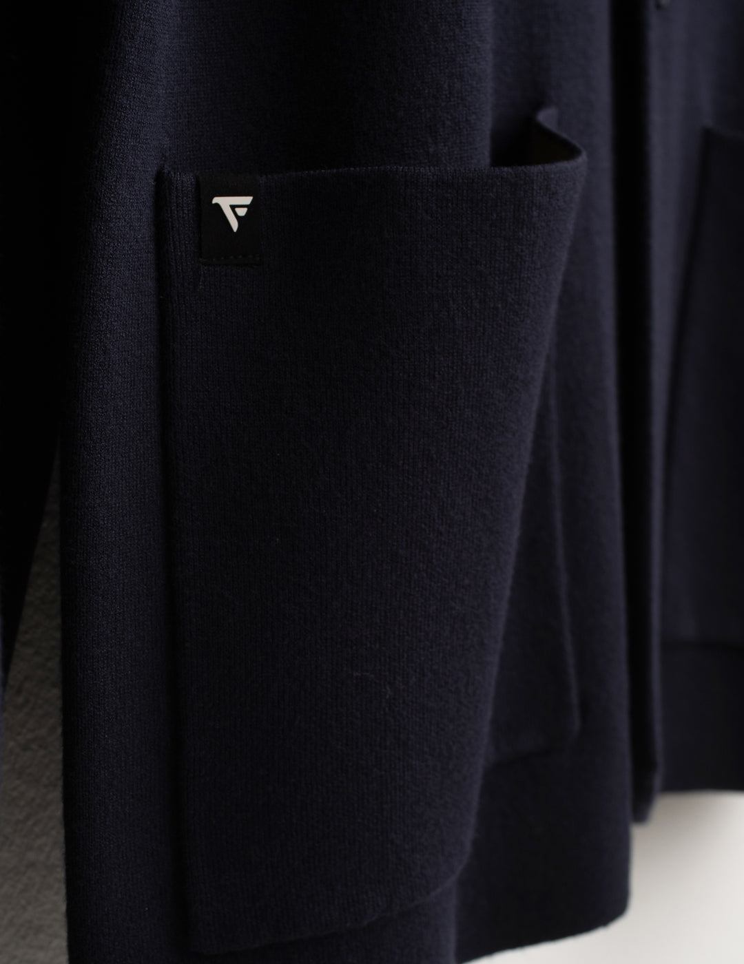 BLAZER MONOPETTO IN MAGLIA VANISÉ ESSENTIAL uomo dark blue fm26w02bm cc-a1201 BLAZER MAGLIA UNITO MAN