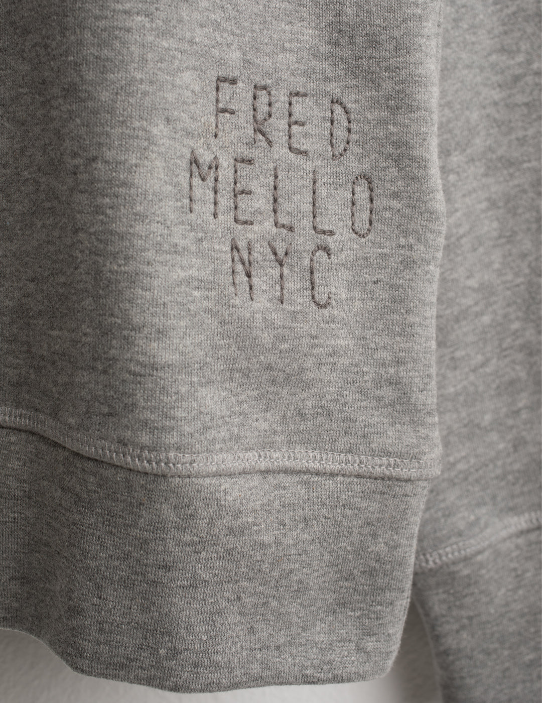 FELPA GIROCOLLO CON GRAFICA RICAMATA uomo gray melange fm26w14fg cc-a0901 FELPA M/L G/C UNITO MAN