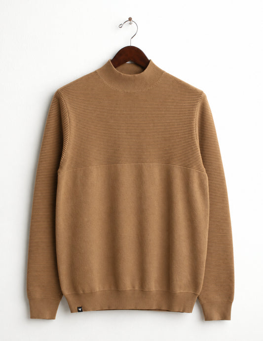 MOCK-NECK SWEATER WITH TEXTURED STITCH DETAILING man camel fm26w27md cc-a0252